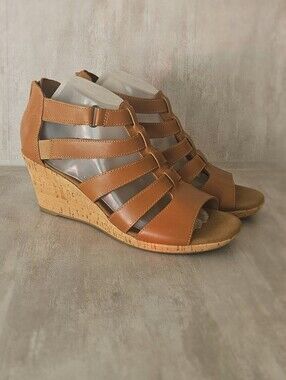 ROCKPORT Women's Cognac Brown Leather Wedge Sandals Size 9 Wide Strappy Back Zip